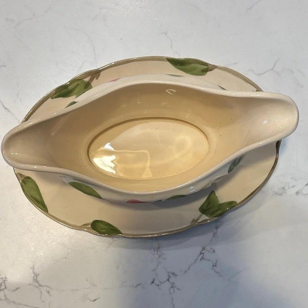 Franciscan Desert Rose Gravy Boat‎